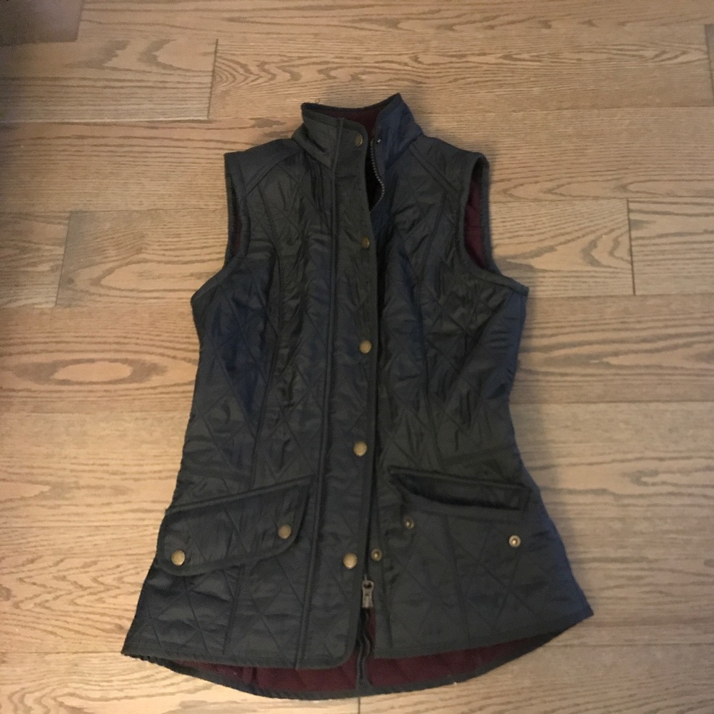 Navy Barbour vest, size 4 US